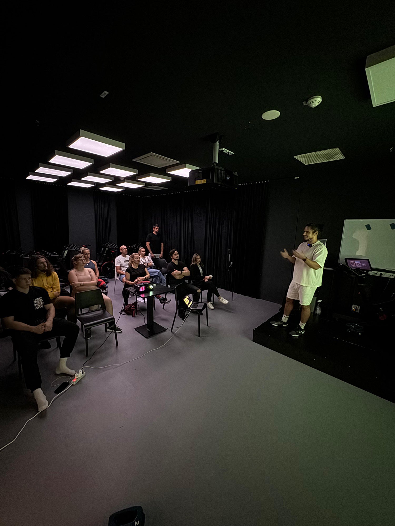 Přednášky a workshopy